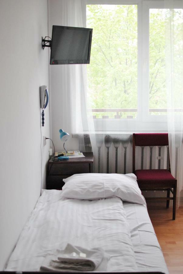 Krystyna Otel Krasków Dış mekan fotoğraf