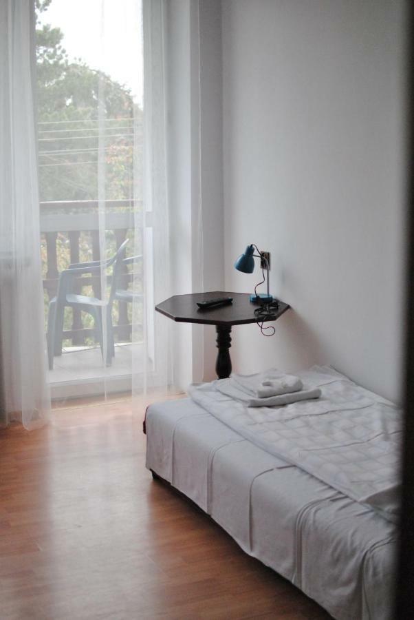 Krystyna Otel Krasków Dış mekan fotoğraf